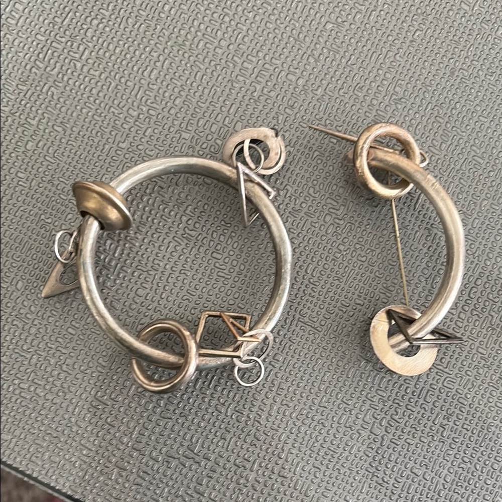 Elegant Silver and Brass Women's Jewelry Set